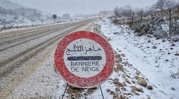 Perturbations de circulation à Ifrane : Les services provinciaux mobilisés pour rétablir la normalité 1 vis 0106202523201808