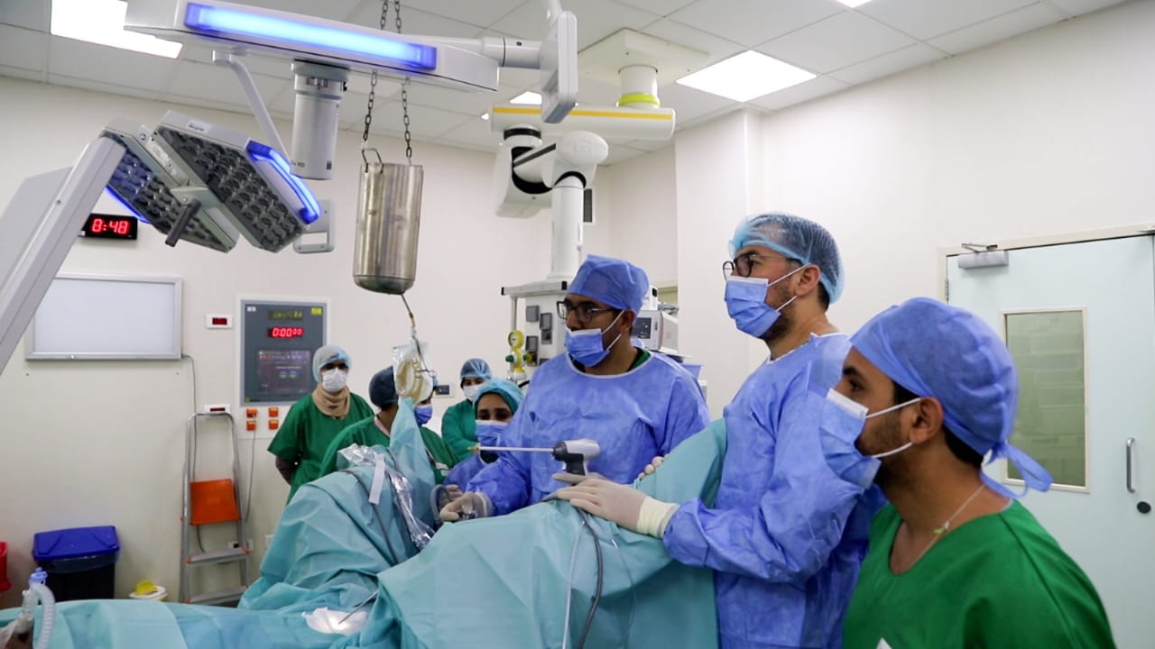 Des médecins marocains adoptent la technique innovante "Rezum" pour traiter l’hypertrophie bénigne de la prostate 1 WhatsApp Image 2025 07 16 at 12.23.49