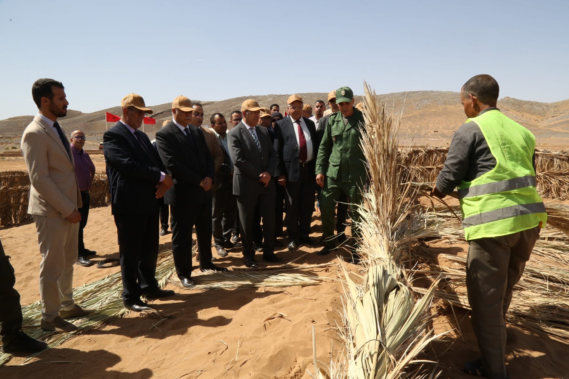 Photo prise lors dune visite de terrain menee par lANEF dans les provinces dErrachidia et de Tinghir a loccasion de la Journee internationale de la diversite biologique Ayoub Jouadi LeBrief 3