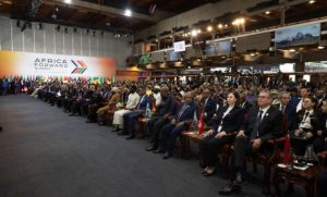 Akhannouch au forum « Africa Forward » : l’industrie, un pilier de la transformation économique du Maroc sous la conduite du Roi 1 WhatsApp Image 2026 05 12 at 041011 780x470 1 300x181 1