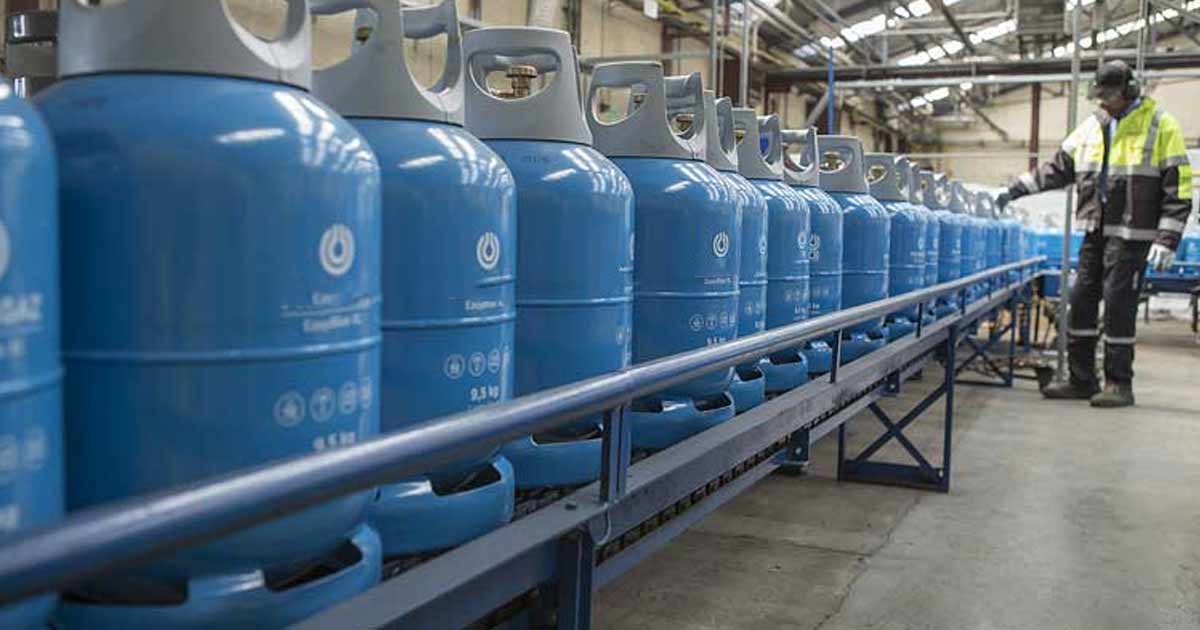 Gaz butane : le gouvernement revalorise les marges des distributeurs après les tensions dans le secteur 1 Maroc les distributeurs de gaz butane suspendent leur greve