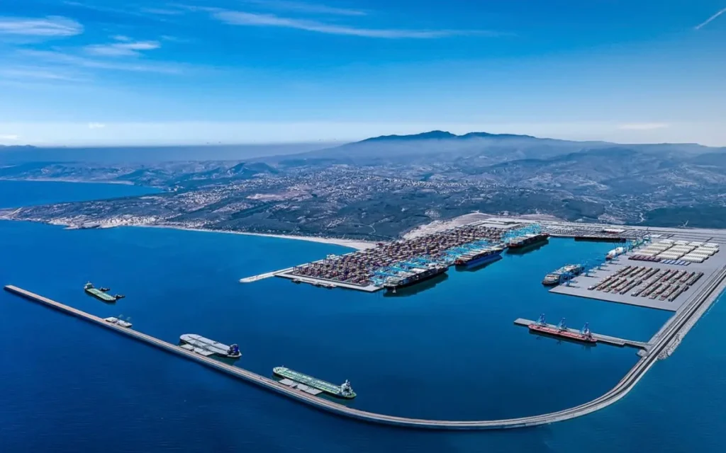nador west port algesiras 18632