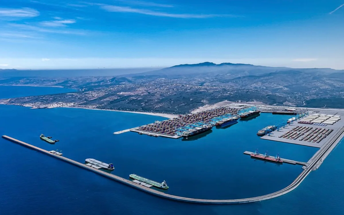 Le port Nador West Med se rapproche de sa mise en service avec l’arrivée de grues géantes 1 nador west port algesiras 18632