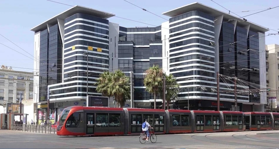 casablanca 1725350429