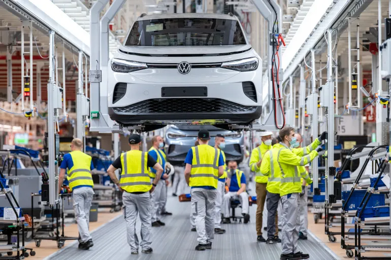 Volkswagen face à une crise historique et envisage de nouvelles suppressions d’emplois 1 32AL27R highres 1704646451