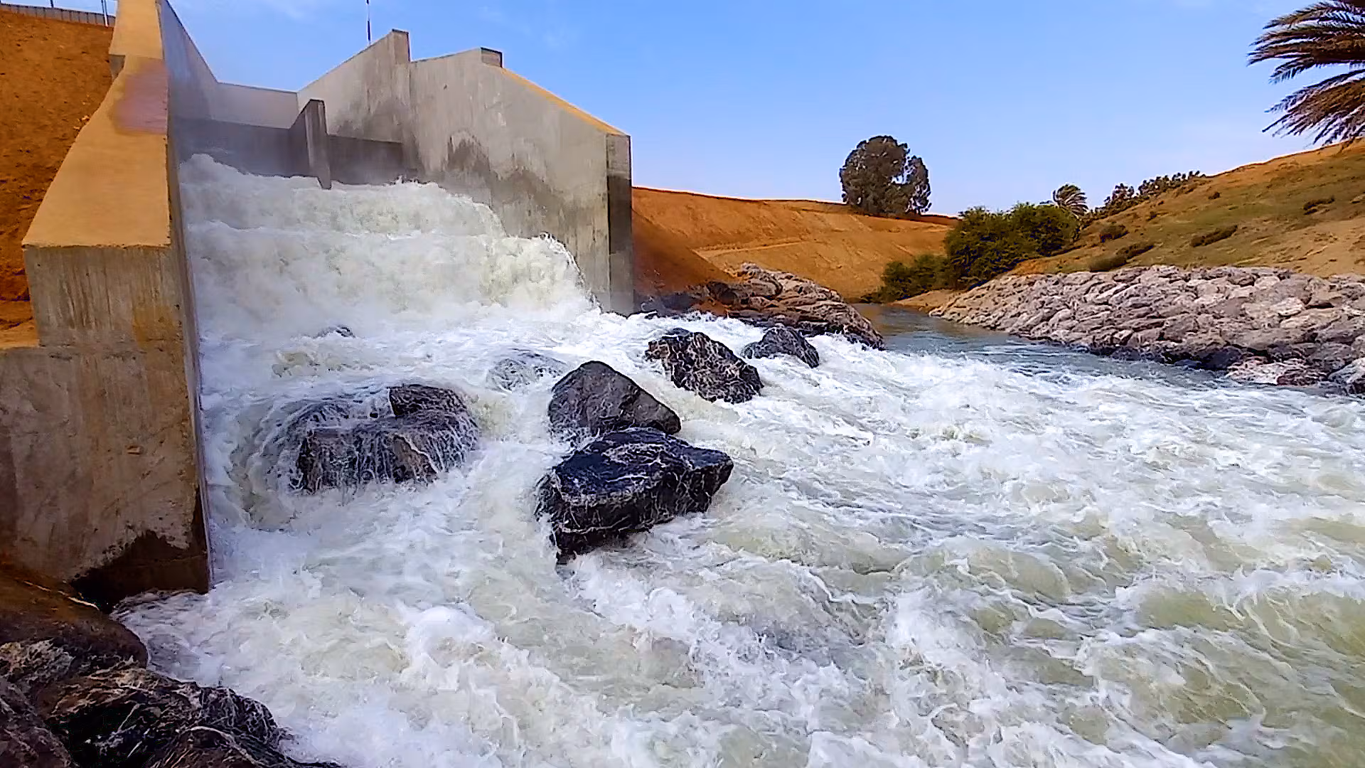 Le Maroc prévoit de relier les bassins du Sebou et de l’Oum Er-Rbia pour transférer 800 millions de m³ d’eau par an 1 QZUBFQJVXRD6DCONPH4HPYEBM4